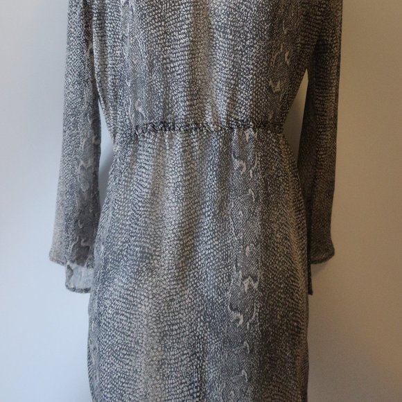 WOMENS AAKAA BLACK WHIT PRINT DESIGN SEMI-SHEER MAXI WRAP DRESS M * - Picture 7 of 10